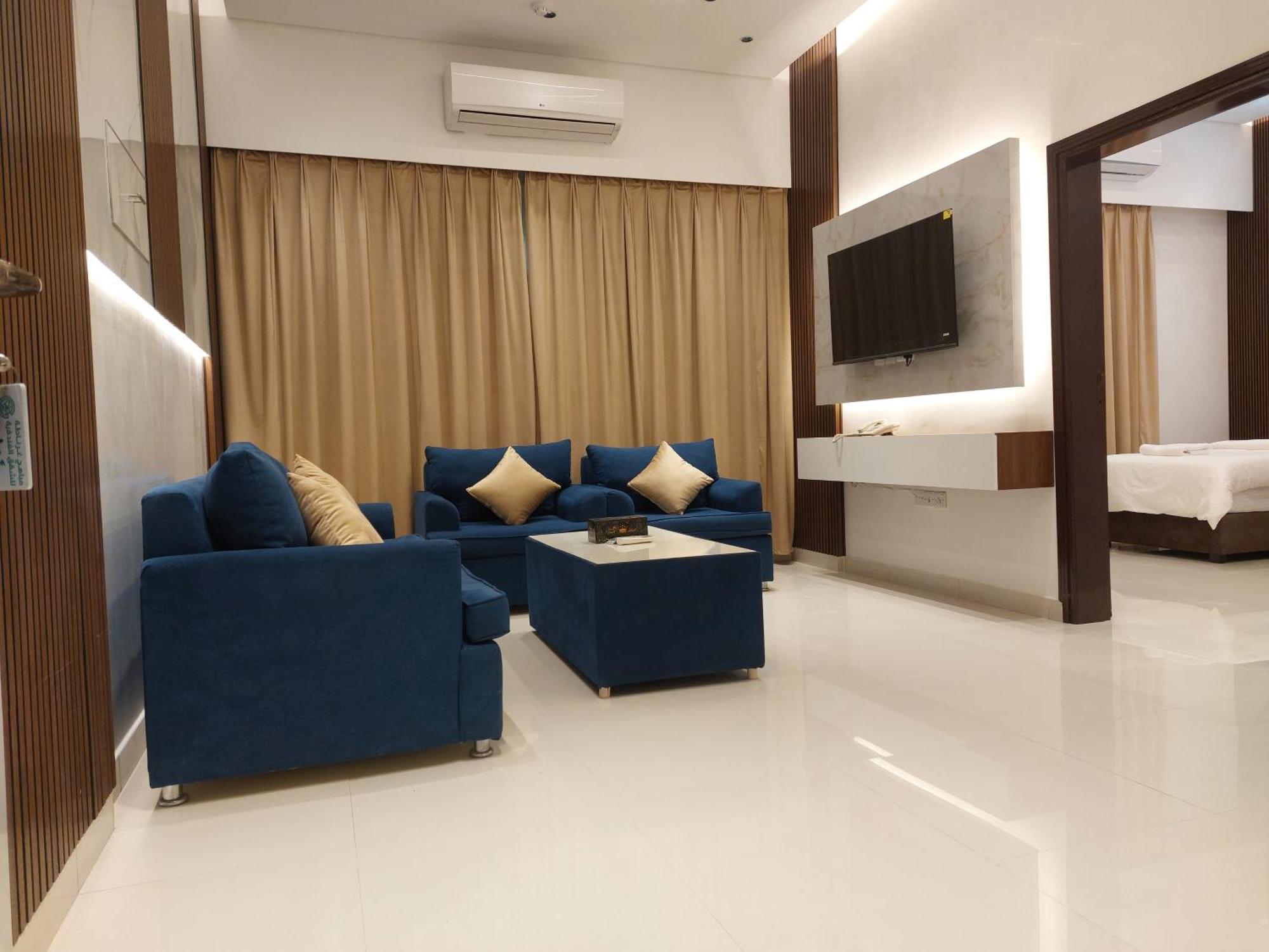 Mabahj Garnatha Hotel Apartments Sohar Esterno foto