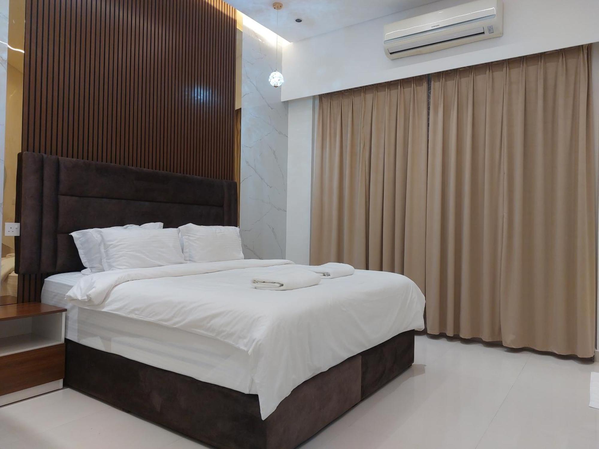 Mabahj Garnatha Hotel Apartments Sohar Esterno foto