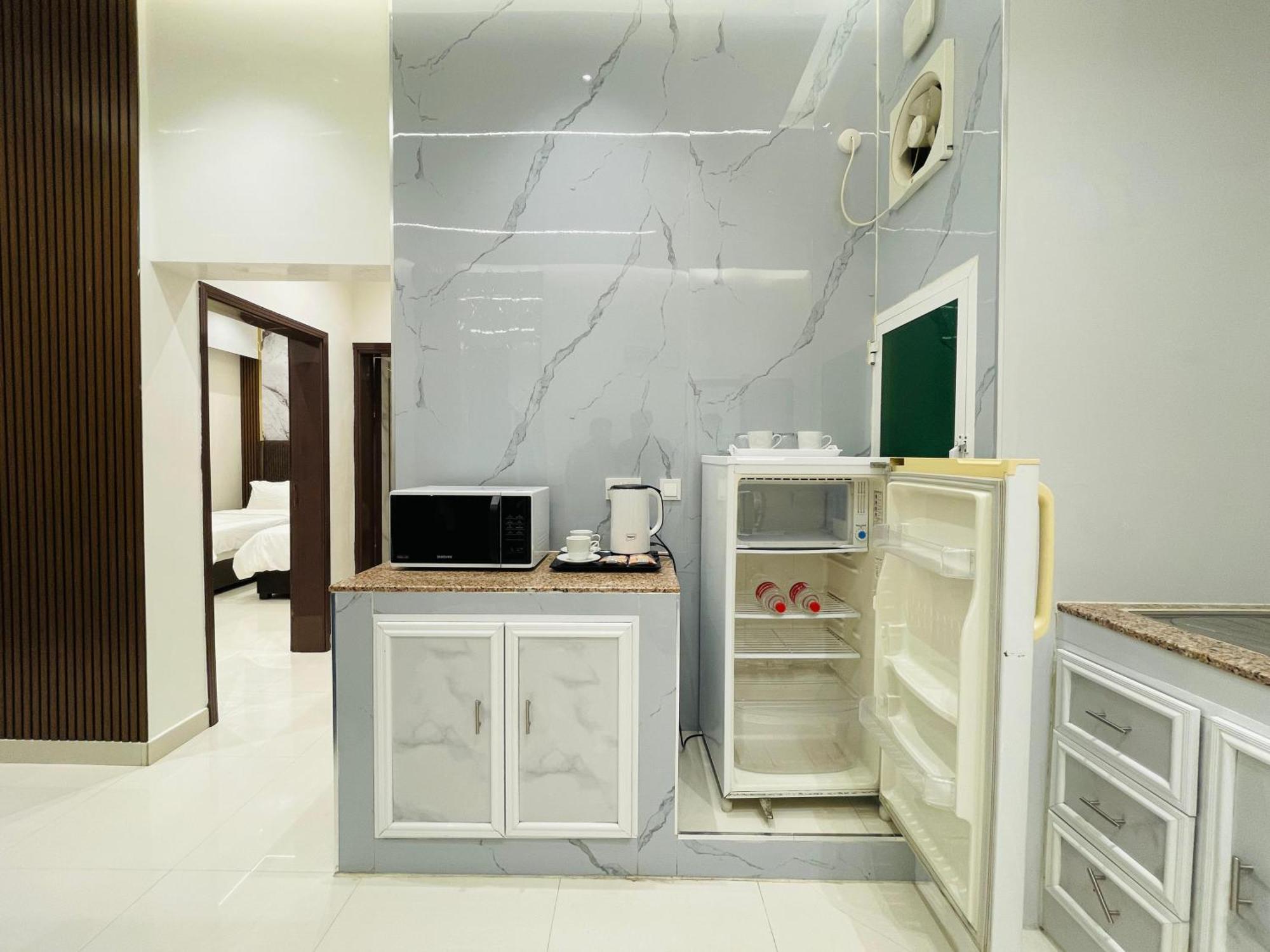 Mabahj Garnatha Hotel Apartments Sohar Camera foto